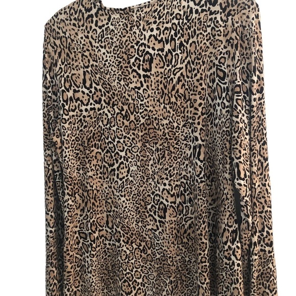 Chicos Leopard Animal Print size medium crew neck tunic pullover - Picture 7 of 9